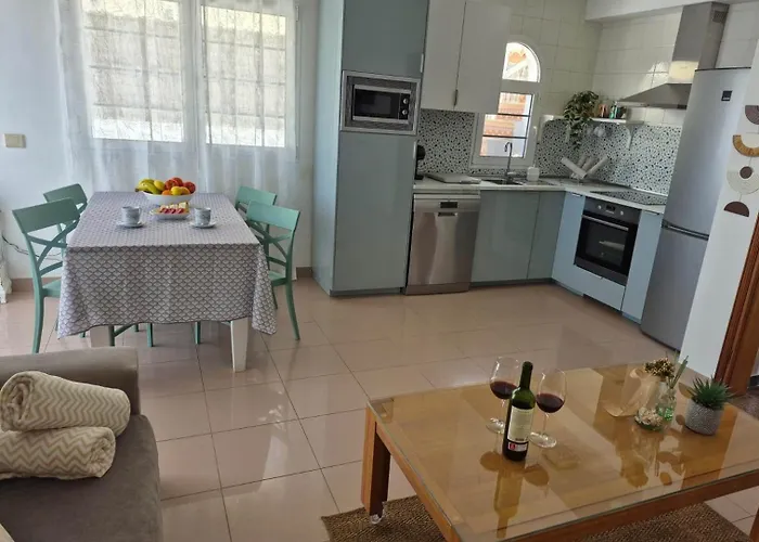 Villa Maria, Relax, Piscina Climatizada, Bellas Vistas *