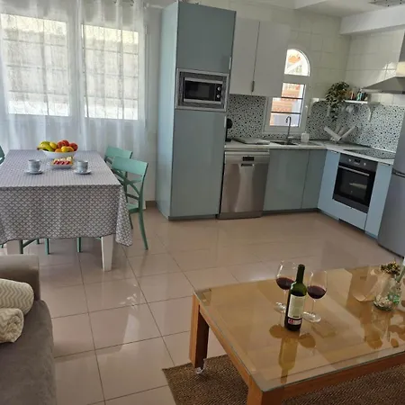 Villa Maria, Relax, Piscina Climatizada, Bellas Vistas *